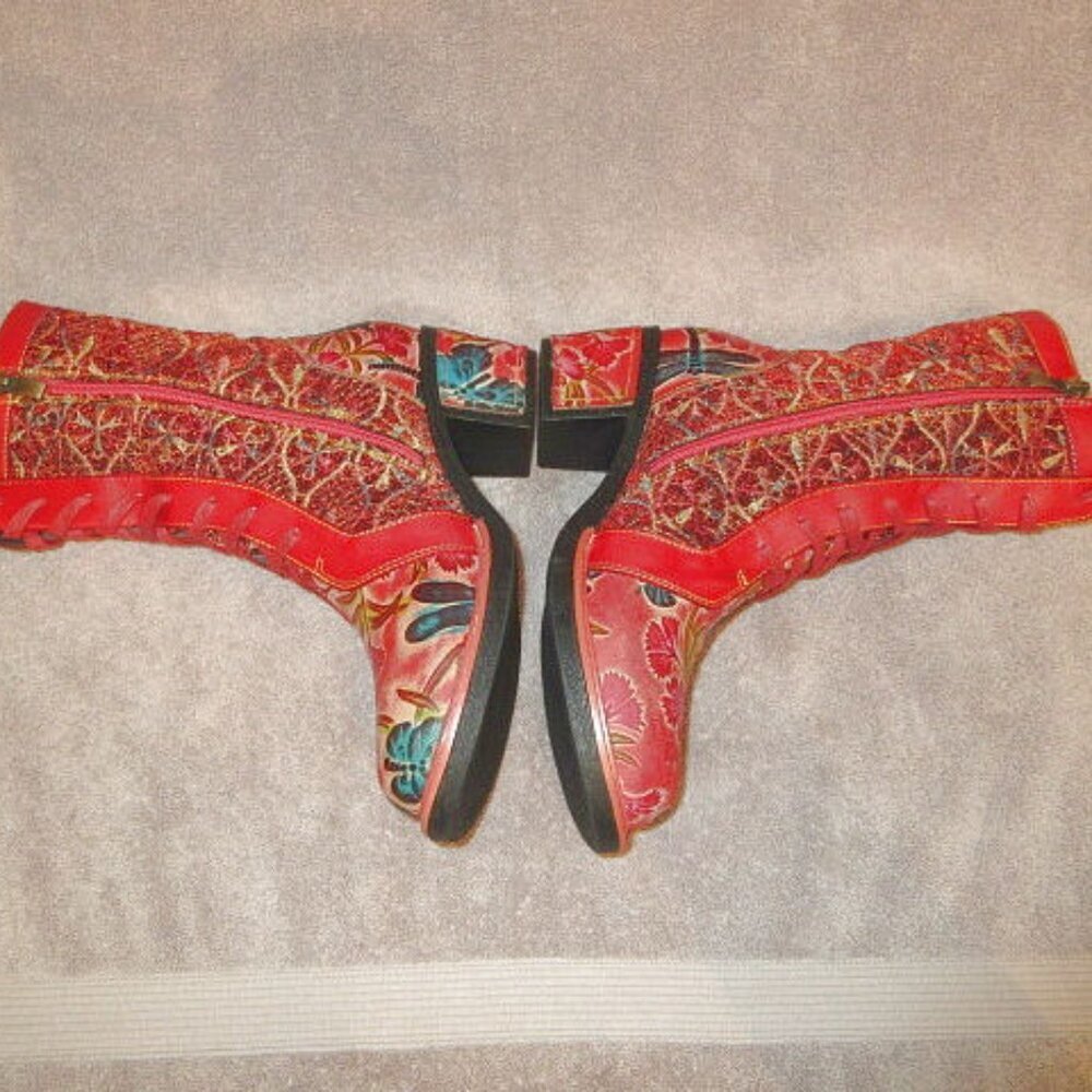Red Leather Embroidered Boots Size 38 7.5 8 Lace Up Boho Western Artsy Statement - Picture 6 of 10